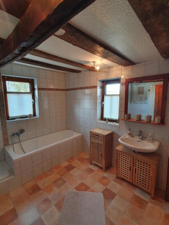 Ferienhaus Schmitt Beltheim Esterno foto